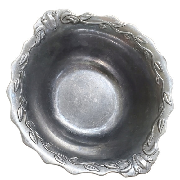 Pfaltzgraff Napoli Large Table fruit Bowl Aluminum Hollowware - Picture 1 of 11